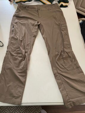 Columbia hiking pants women’s 14